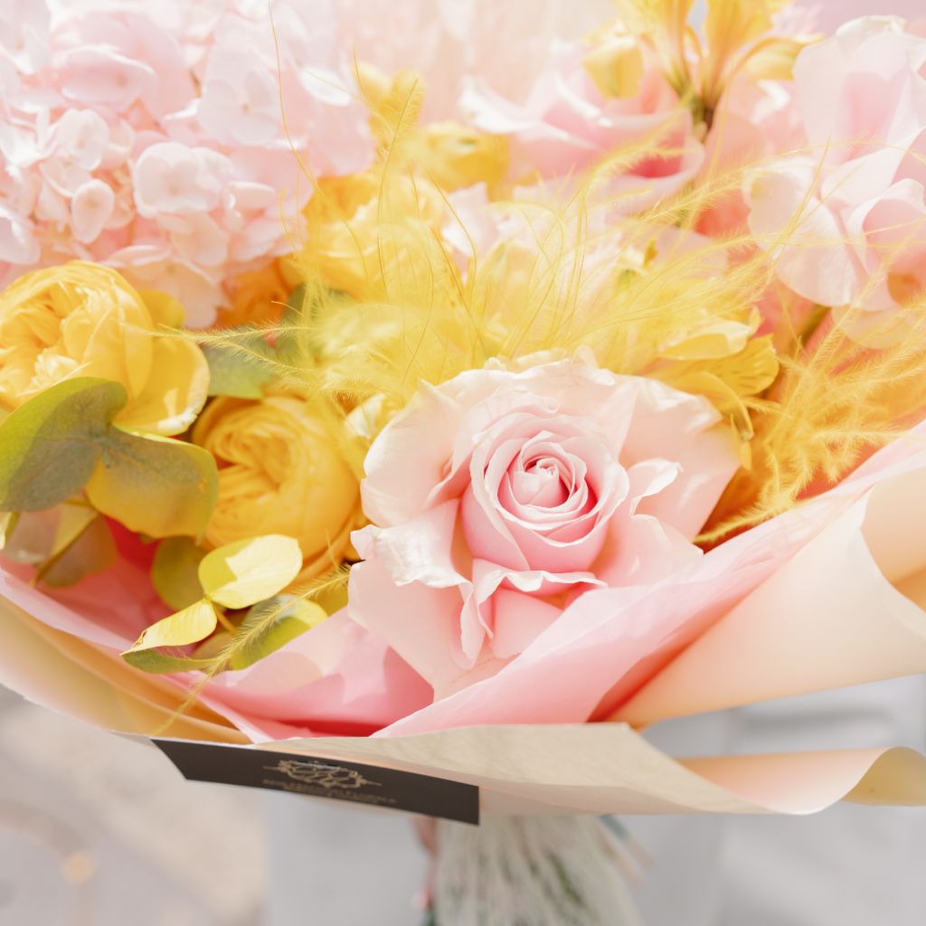 Buchet flori Me & You