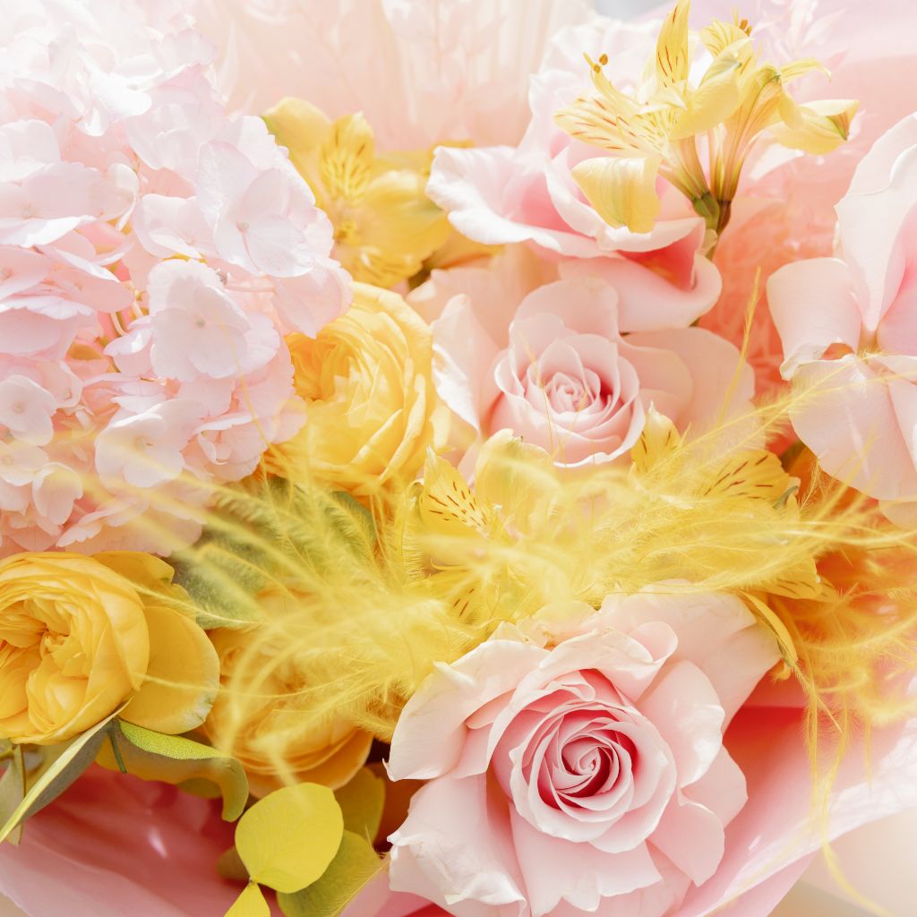 Buchet flori Me & You