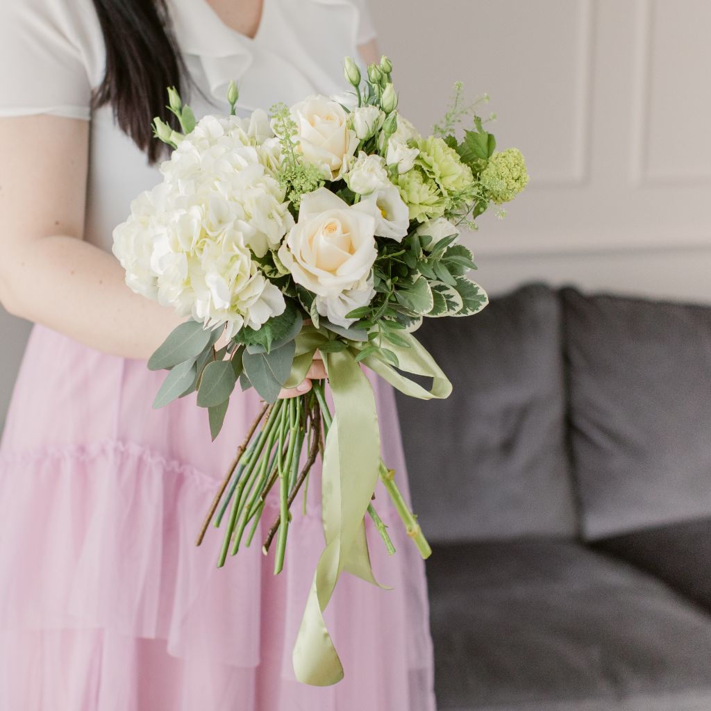 Buchet flori albe