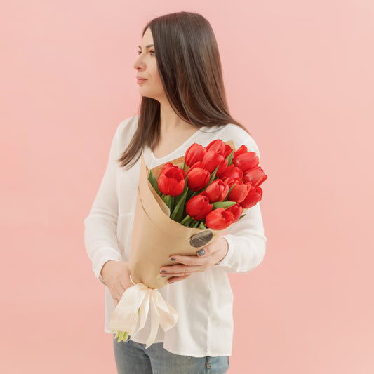 Buchet 17 Lalele - by Ana Macovei